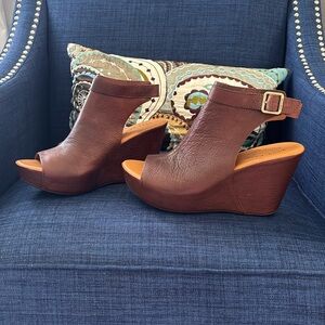 Kork-Ease leather sandals/wedge heel